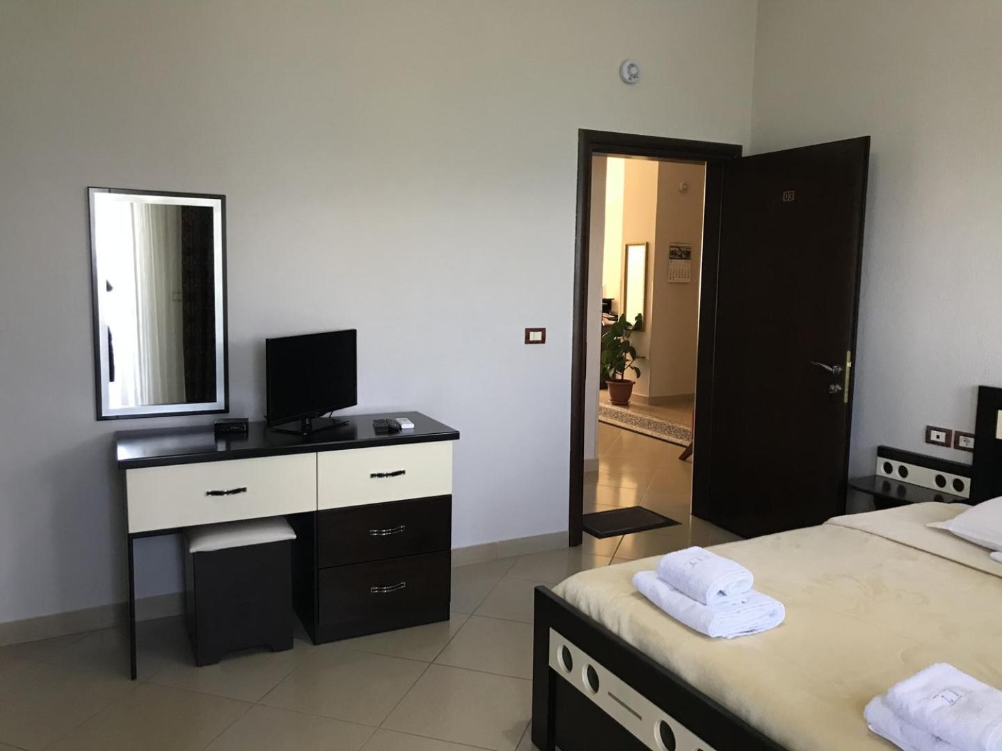 Hotel Camping Lini Стая снимка