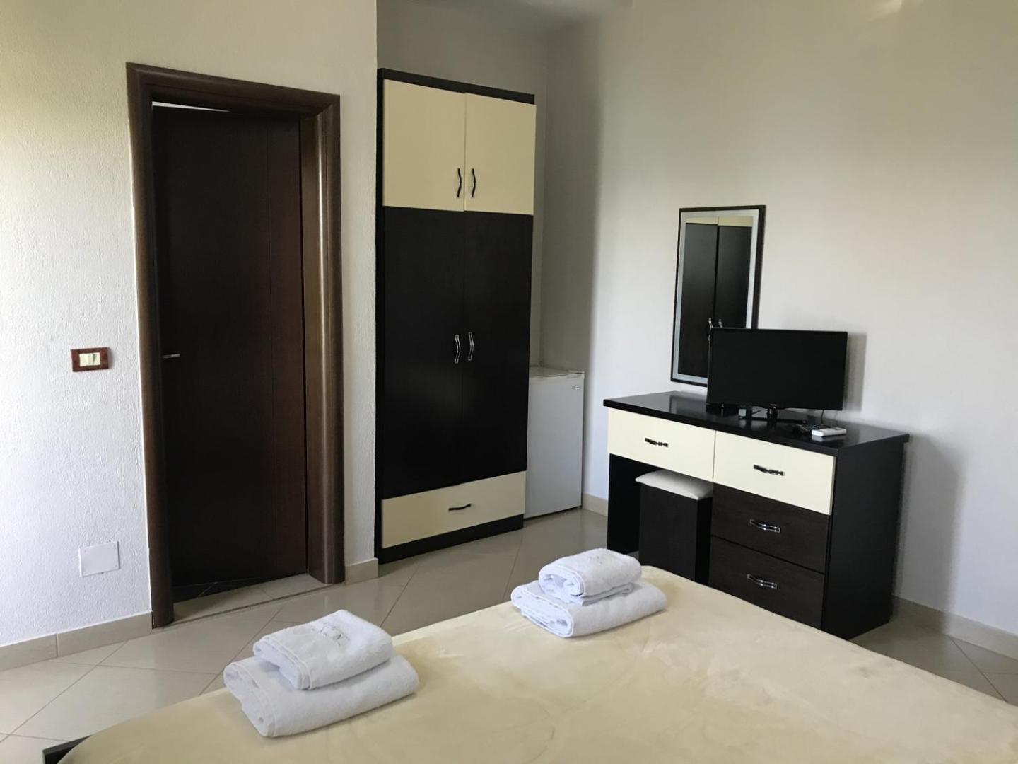 Hotel Camping Lini Стая снимка